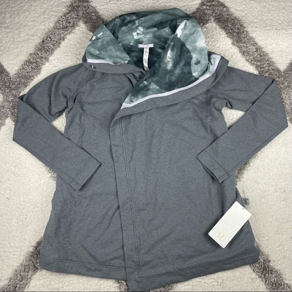 lululemon athletica Sweaters - Womens lululemon Savasana Wrap